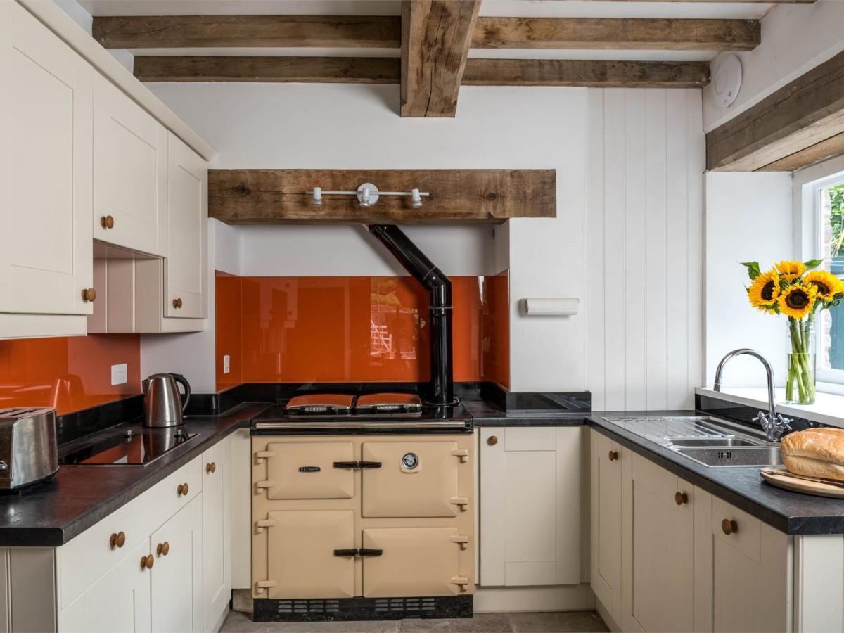 Villa 4 Bed In Hay-On-Wye Town Bn116 Extérieur photo